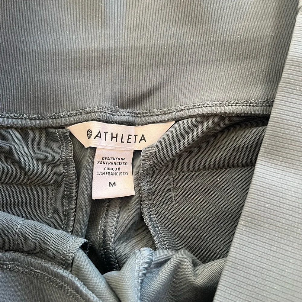 NWT Athleta Eden Gray Venice Wide Leg Pants with White Stripe - Picture 5 of 7